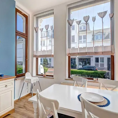 Villa Kramme Wohnung B شقة هيرينجسدورف